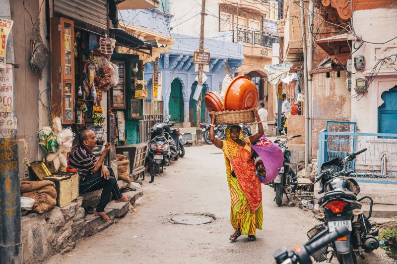 https://unsplash.com/