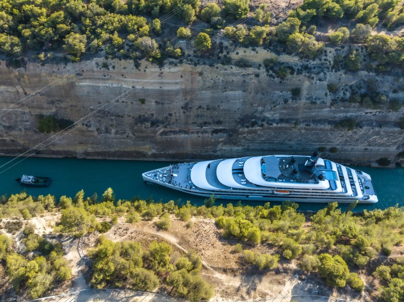 https://emerald.cruises