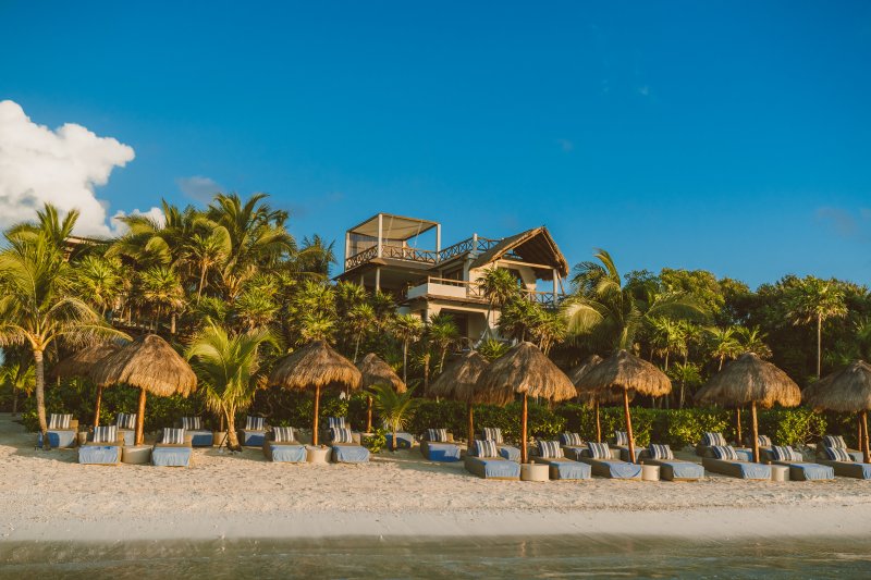 jashitahotel.com