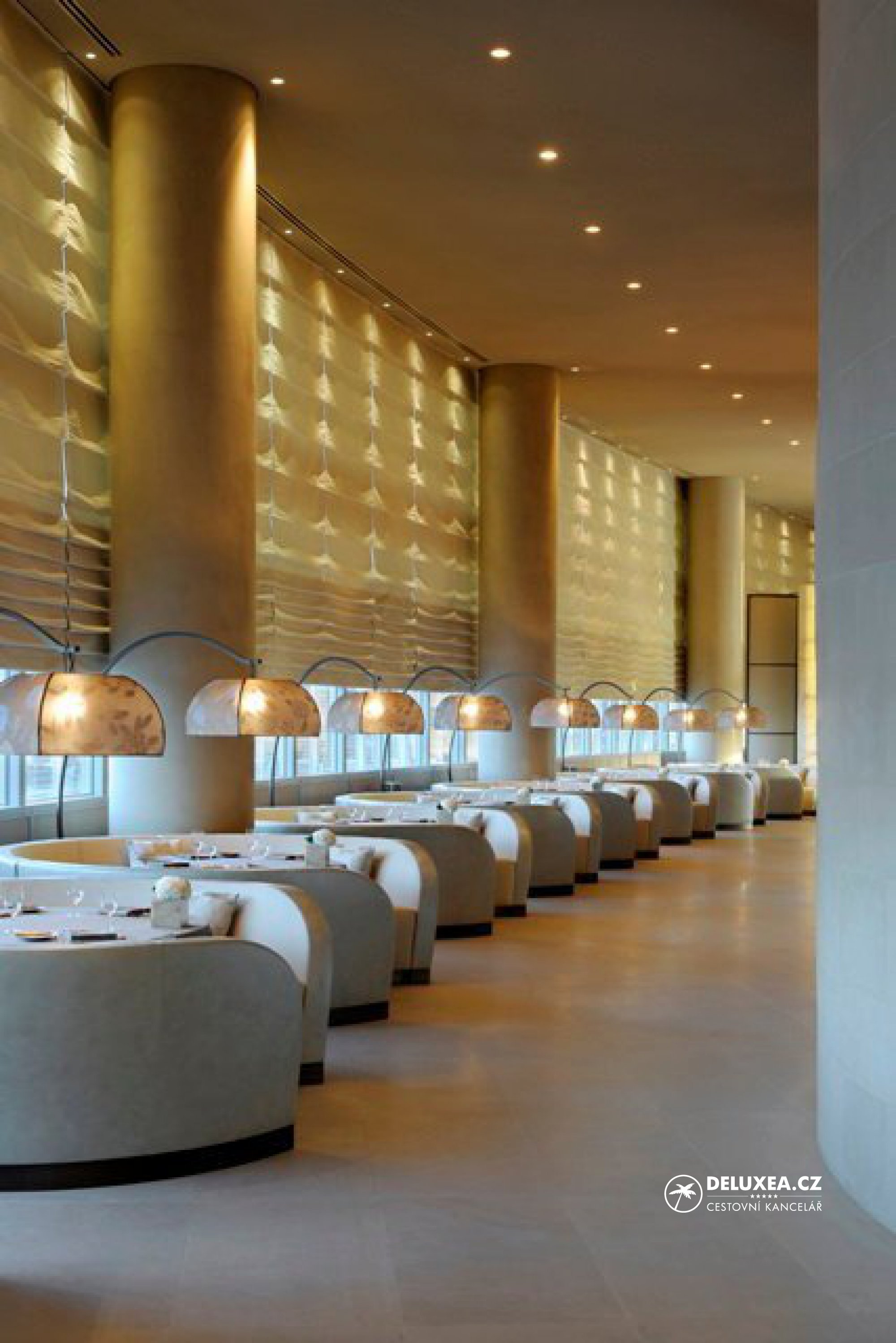 Hotel Armani Dubai, Dubaj DELUXEA